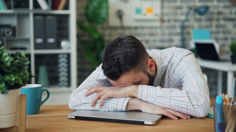 Why does everyone feel misunderstood during recruitment?